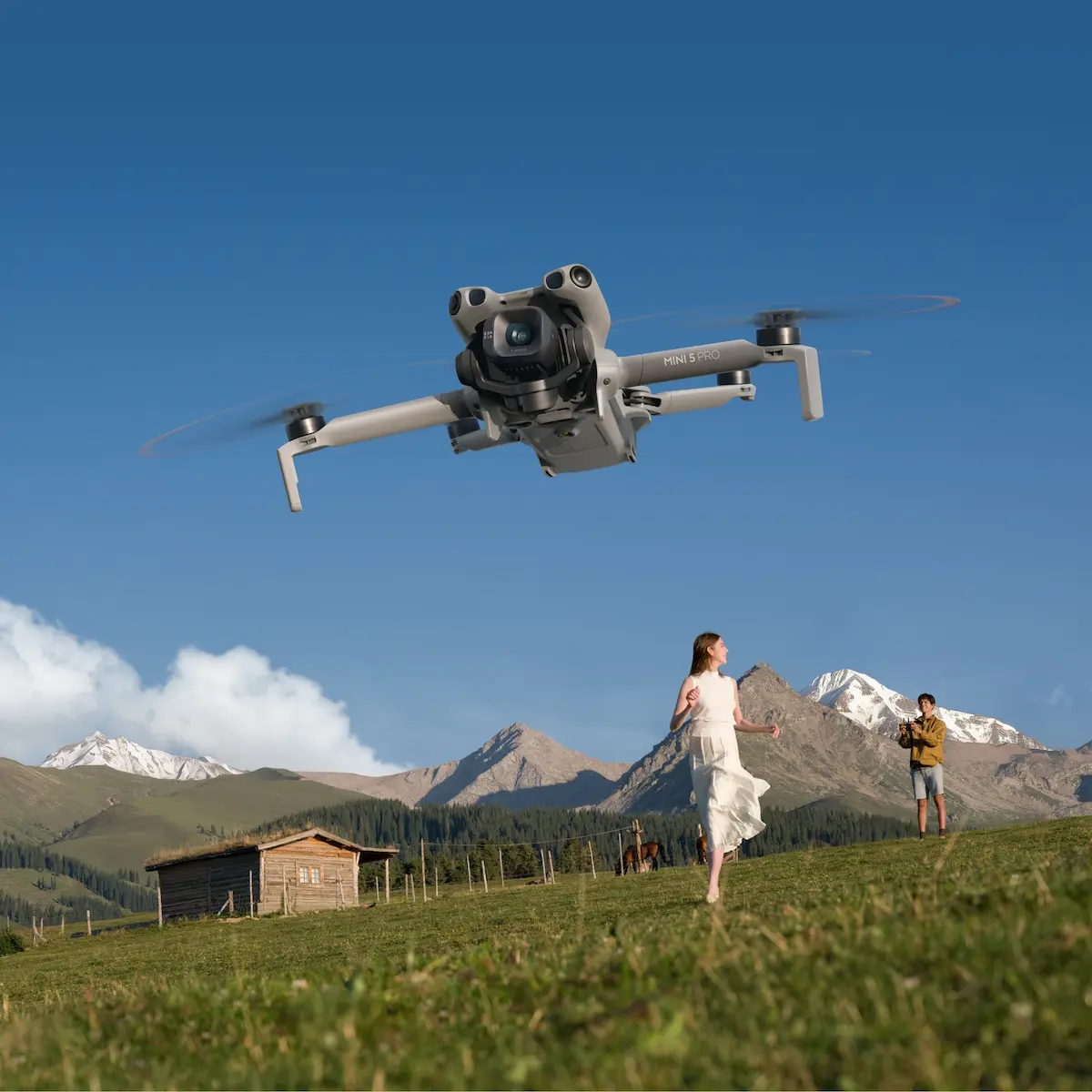 DJI Mini 5 Pro Fly More Combo Drone (DJI RC 2) - Image 9